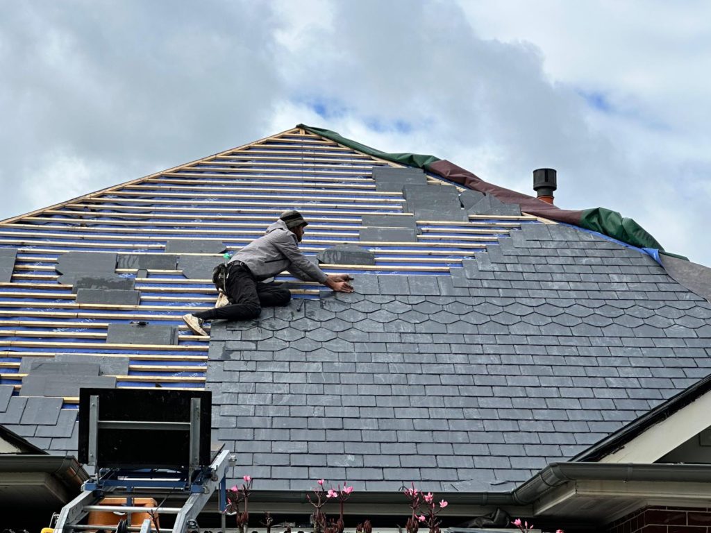 Slate Roof Designs in Sydney for an Impressive Home Makeover