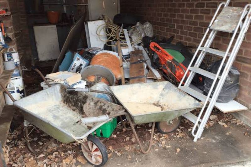 Garage Clearance Brighton: Expert Tips for a Smooth Process