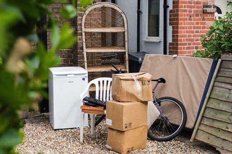 Furniture Removal Services: Tailored Solutions in Leighton Buzzard